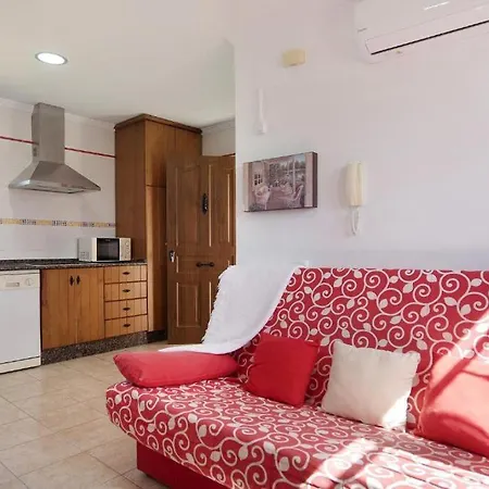 Fornell - Piscina Compartida Country house *